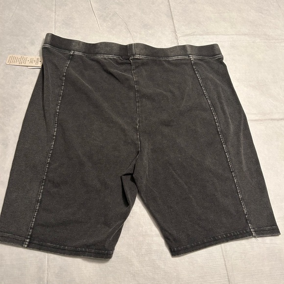 Ultra Flirt Dark Gray Bike Shorts - Picture 3 of 7